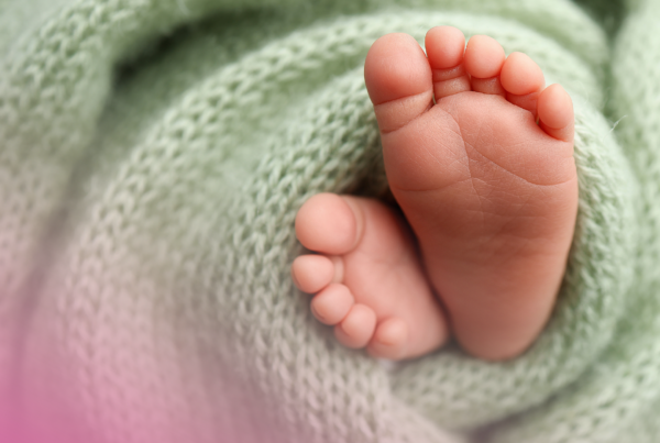newborn baby feet